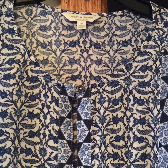 Top - Picture 3 of 3